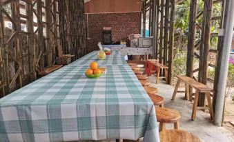 Xuwen Antarctic Village Small Conch Courtyard Homestay