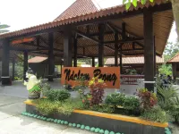 Omah Mardi by Ndalem Beong Hotel di Kembanglimus