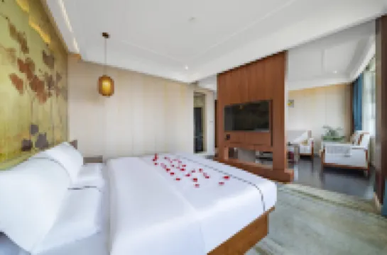 Ruili Xingdu Hot Spring Hotel (Duobao City Store