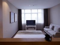 台州摩天时代酒店 - 拿铁大床房