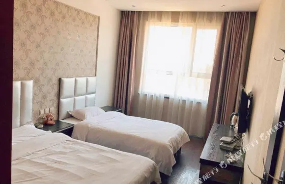 盧氏金鵬快捷酒店