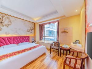 Towo Holiday Hotel (Maoming Wanda Plaza)