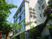 Yubaiyunyuan Meiji Home Hotels near Baiyunyuan