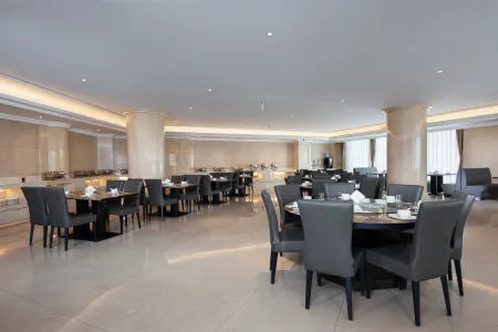 Vienna International Hotel (Laiyuan Guangping Street) Отели в г. Лайюань