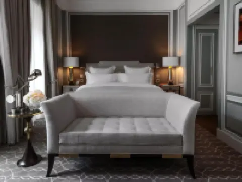 โอเต็ลเดอคริลลง, โรงแรมในเครือโรสวูด โรงแรมในปารีส