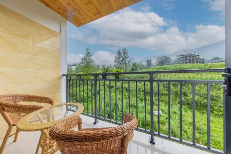 Enshi Moye Homestay (Grand Canyon Branch) Отели рядом с достопримечательностью «Yizhuxiang Column»