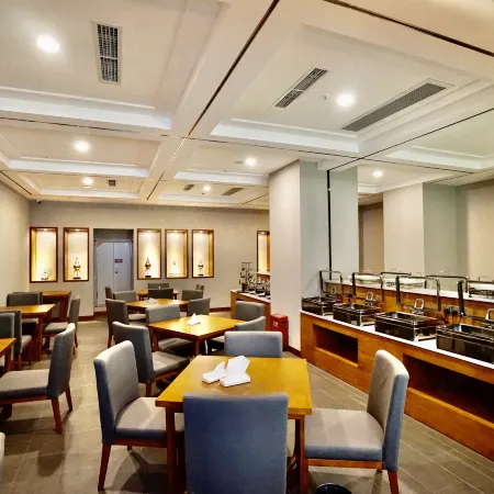 Barkam Fengyue Hotel