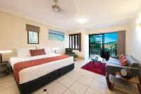 at Waterfront Whitsunday Retreat - Adults Only Hotels in Airlie Beach