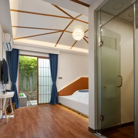 18 Yun · Boutique Hot Spring Hotel (Wangcheng Plaza)