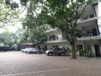 Pejaten Valley Residence Hotels near Sky Garden - AEON Mall Tanjung Barat