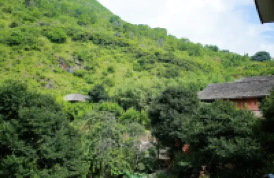 Wuyuan Shiwai Liyuan Good Morning Sun Moonju Lake View Inn