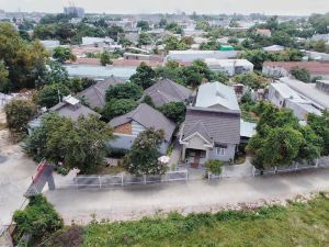 Mai Vuong Thuy Hotel