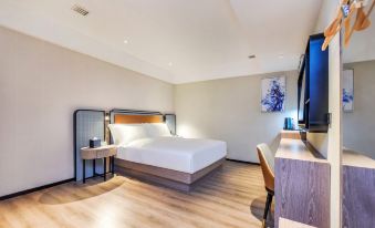 Echarm Hotel (Shuanglong Konggang Logistics Park)