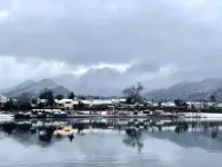 Floral Hotel·muyu Boutique hotel  (Peach Blossom Lake Scenic Spot Store) - Airport Shuttle