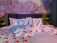 Ease International Hotel (Xingye High-speed Railway Station People's Square) Hotel di Xingye County