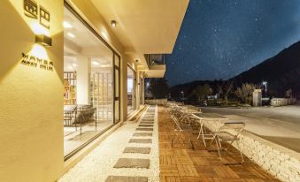 Yunshang grassland anjimamba B & B