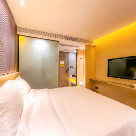 IUHotel Santai Xinxi Street Branch