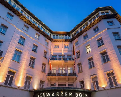 Radisson Blu Schwarzer Bock Hotel Wiesbaden Отели рядом с достопримечательностью «Вестенд»