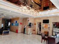 Korla Mingyue Crown Hotel (Train Station)