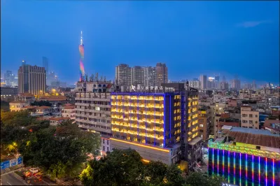 Rezen Longuu Hotel Guangzhou Hotel in zona Guangdong Women's Polytechnic College (Dajiang Straight Street)