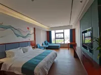 Peninsula Boutique Hotel