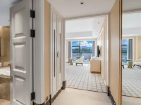 M Hotel Hotels in Anning