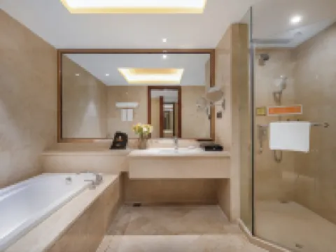 Venus Royal Hot Spring Hotel (Yangxi) Hotels in Yangxi