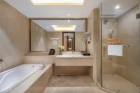 Venus Royal Hot Spring Hotel (Yangxi) Hotels in Yangxi