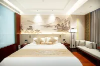 Henan Hotel. VIP Building - Balcony