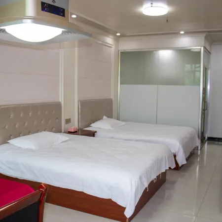 Jinsanjiao Business Hotel