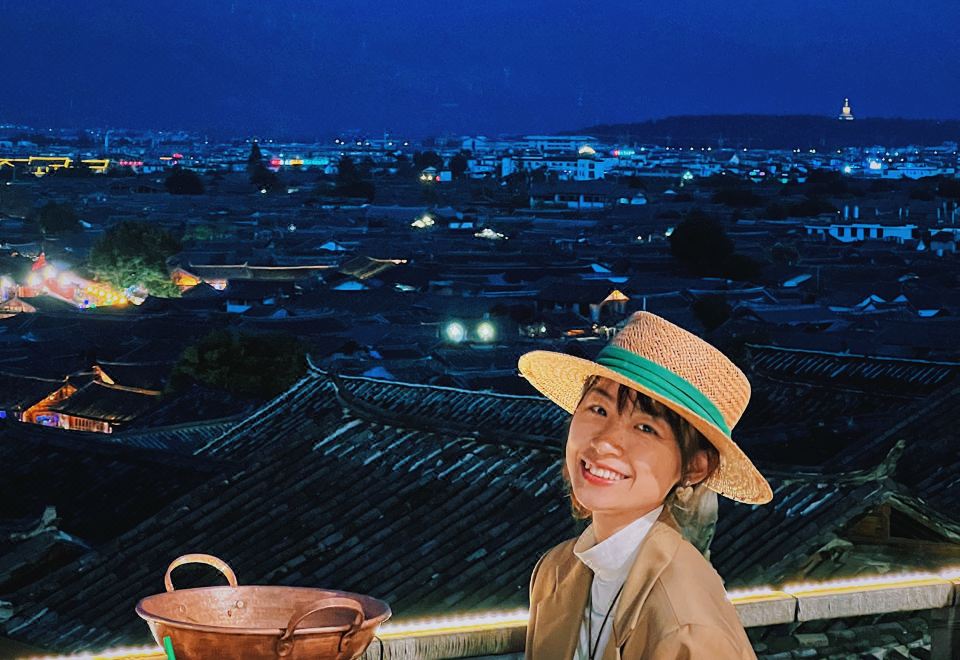 Leisure YueGuLou Inn 숙소에서 바라본 고성의 전망 사진