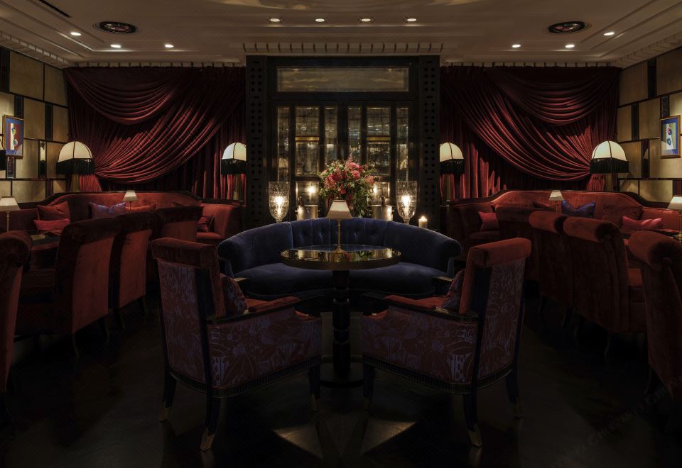 4. 코린티아 호텔 ..