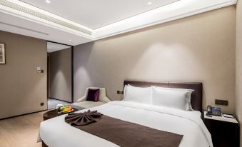 Tianjin Licheng Huating Hotel