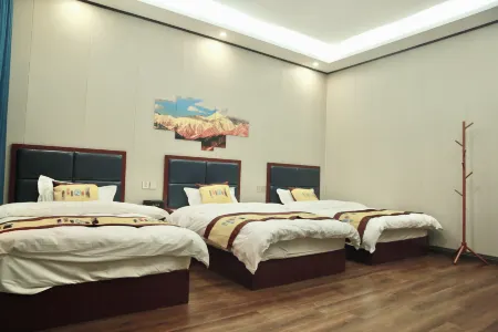 Yunju Hotel Отели в г. Литан