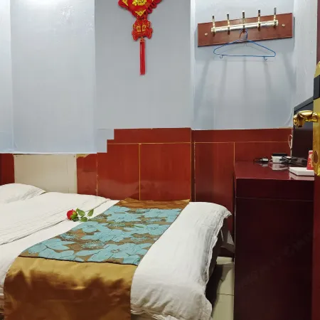 Xinlong Hotel (Lanzhou Zhangye Road Dazhong Lane)