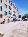 Neixiang Qihu Huating Hotel (Wulibao Branch) - parking