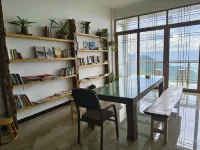 Honghe Yunshangju Boutique B&B