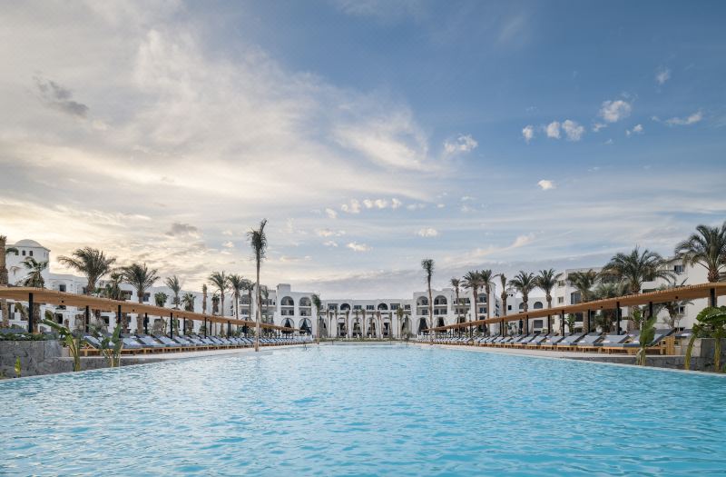 Serry Beach Resort photo 3