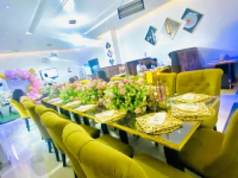 霍吉斯豪華套房 卡拉巴爾酒店