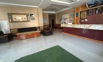 Ngamring Jincuo Grand Hotel