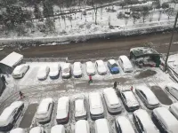 Yaoyao Hotel Xiling Snow Mountain - Parking