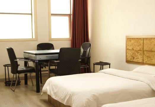 Xinyang New Century Business HotelHotel Overview