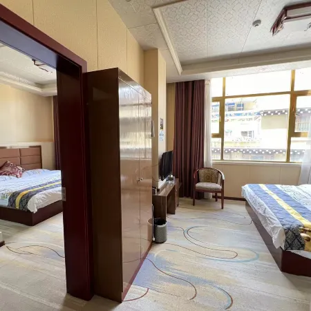 Xinlong Yalong Bay Theme Hotel