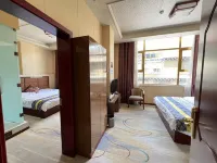 Xinlong Yalong Bay Theme Hotel