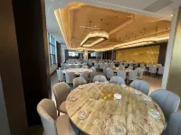 Juhai Muyun Gold Coast Sea View Hotel