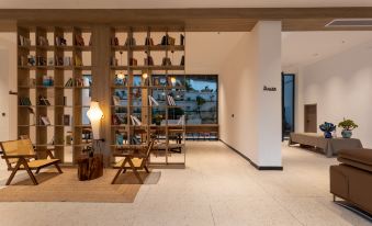 Enshi Jiujiu Homestay (Grand Canyon Tourist Center Store)