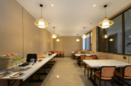 可可托海尋夢可可飯店