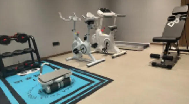 Sishichun River View Hotel（Chongqing Jiefangbei Hongyadong Store）