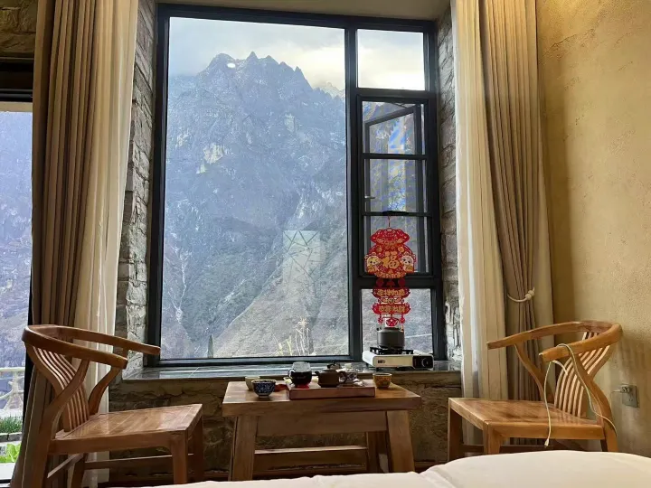 Two forgets mountain houses