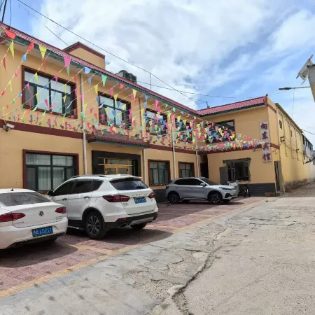 Hualong Xiangdong Hotel
